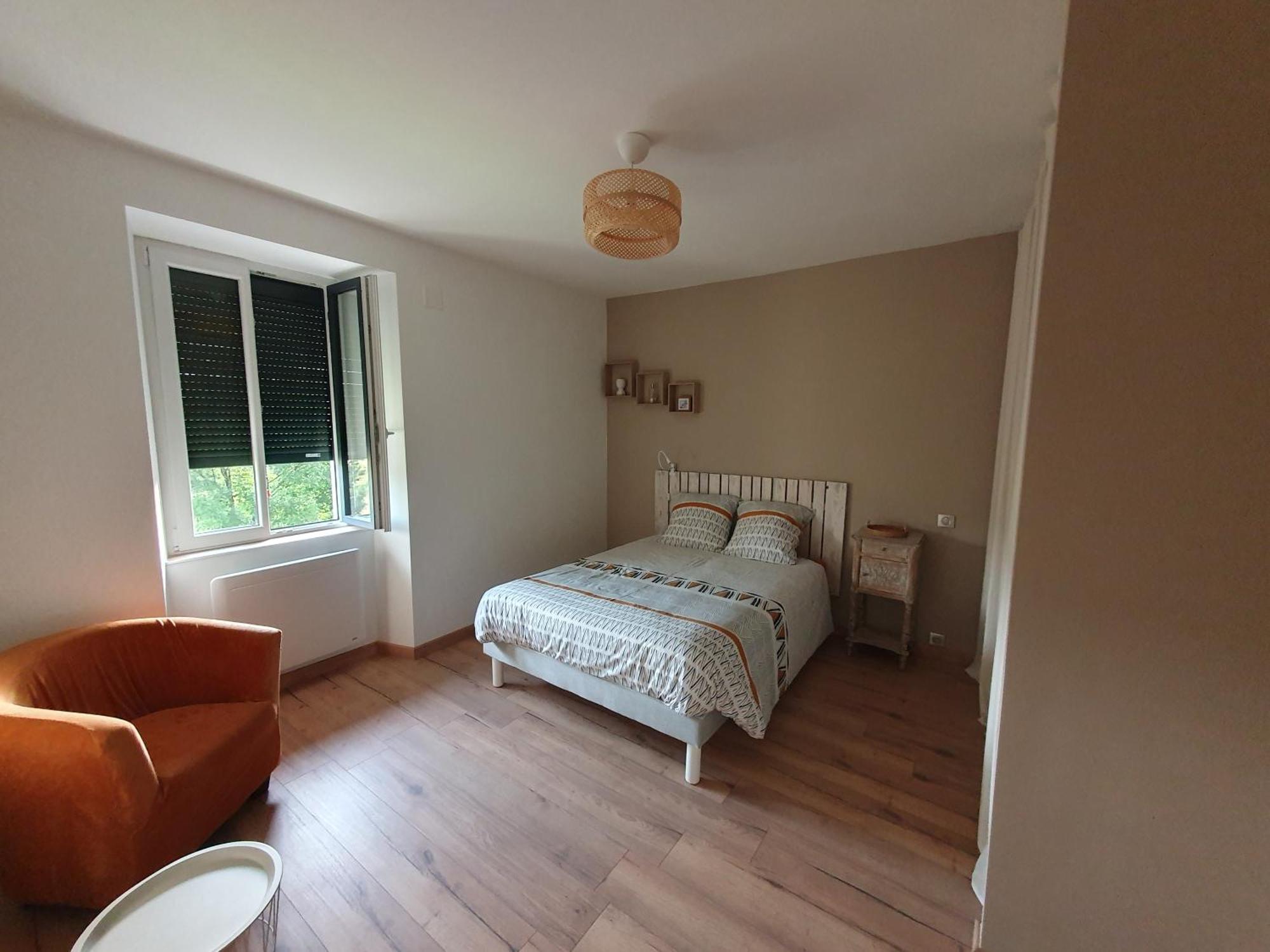 Maison Dans Ancien Corps De Ferme 4 A 6 Personnes Saint-Clement  Extérieur photo